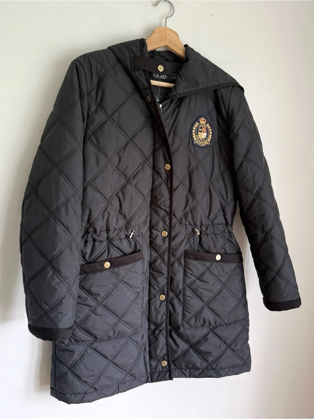 Ralph Lauren Black Label Crest-Patch Diamond-Quilted Hooded Coat in Black